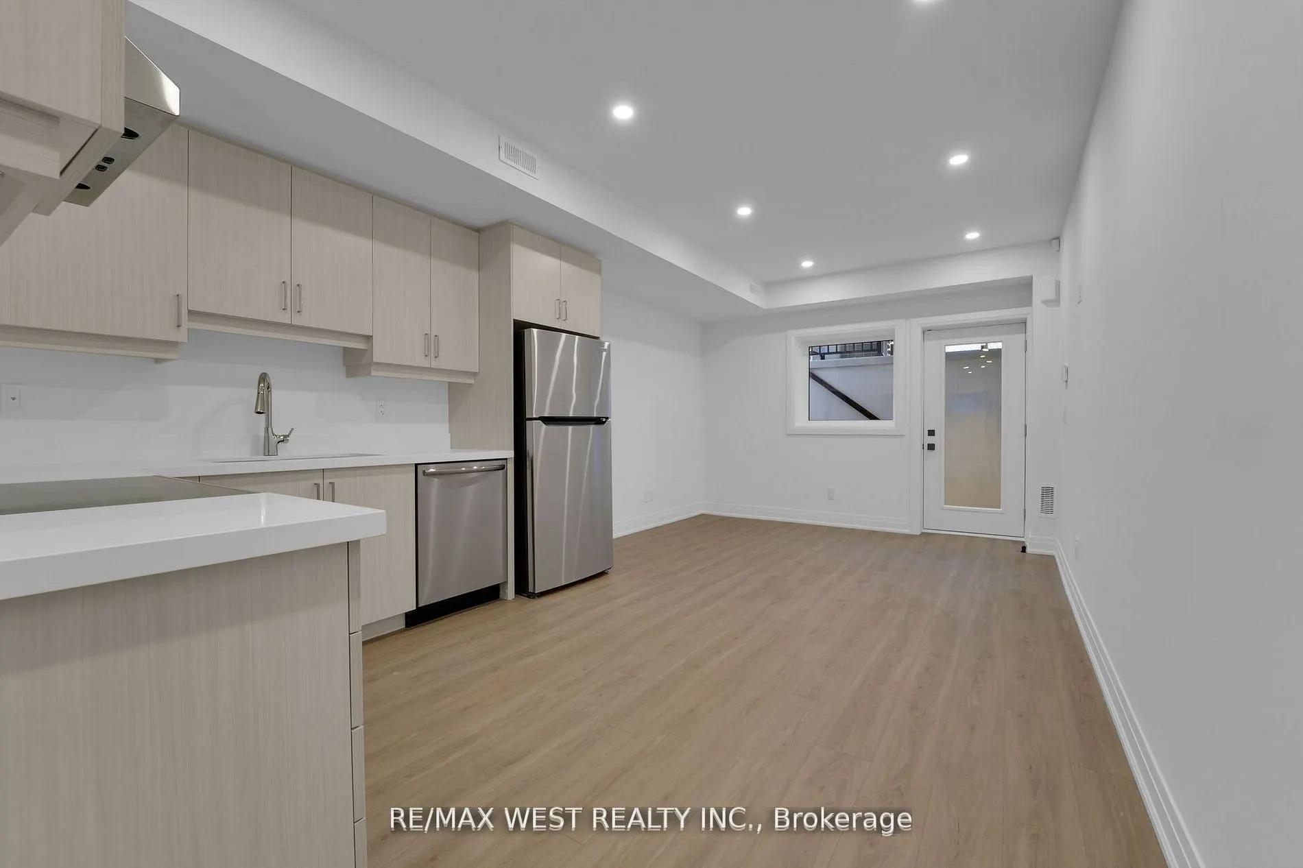 519 St Johns Road, #Lower