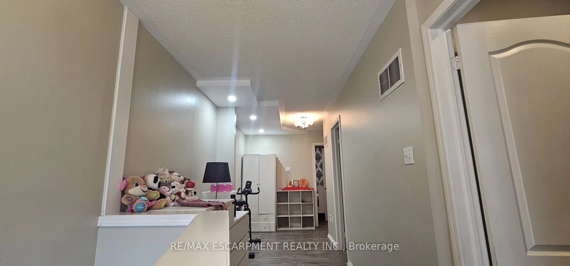 2237 Prescott Place