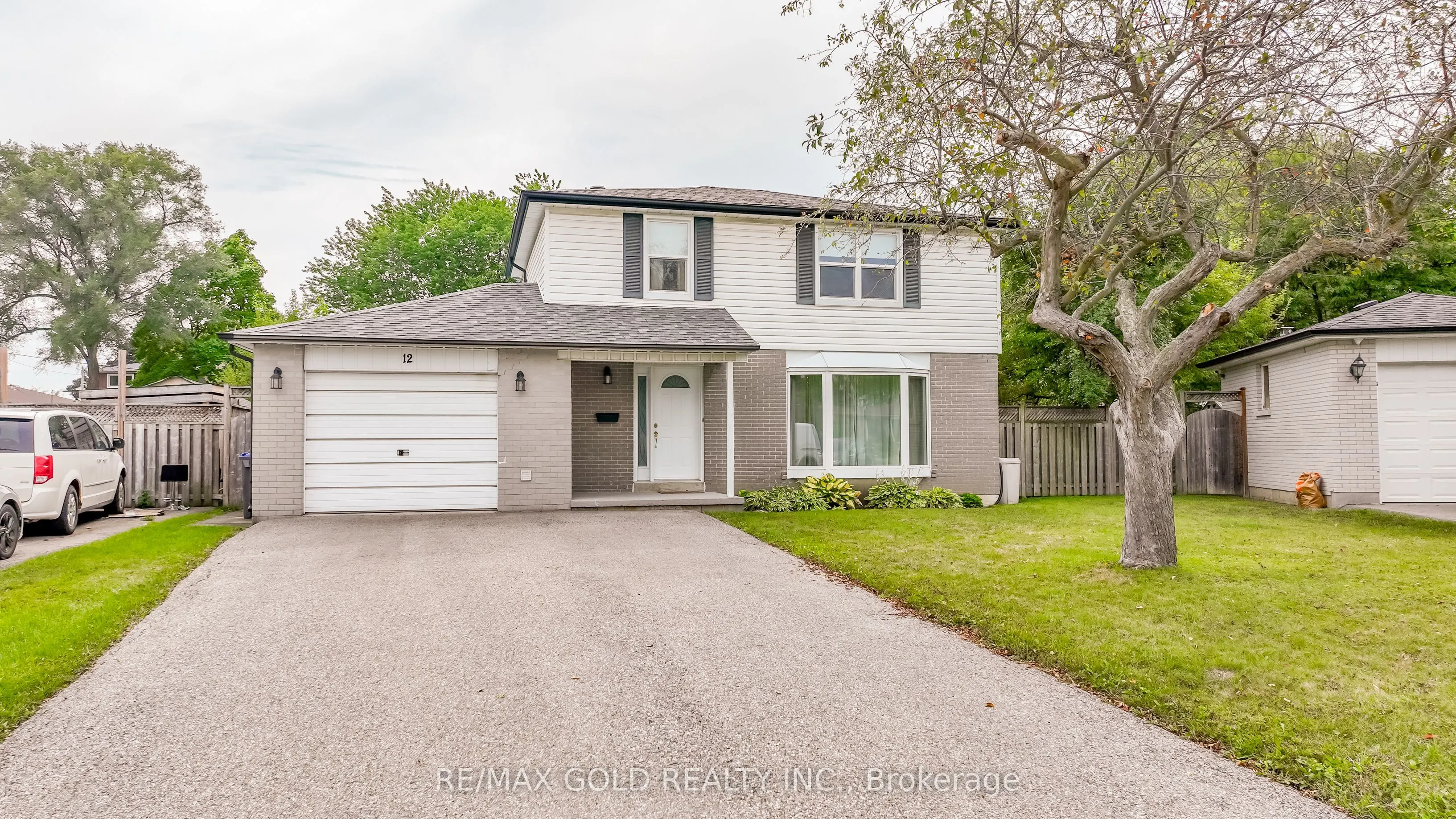 12 Dunblaine Crescent