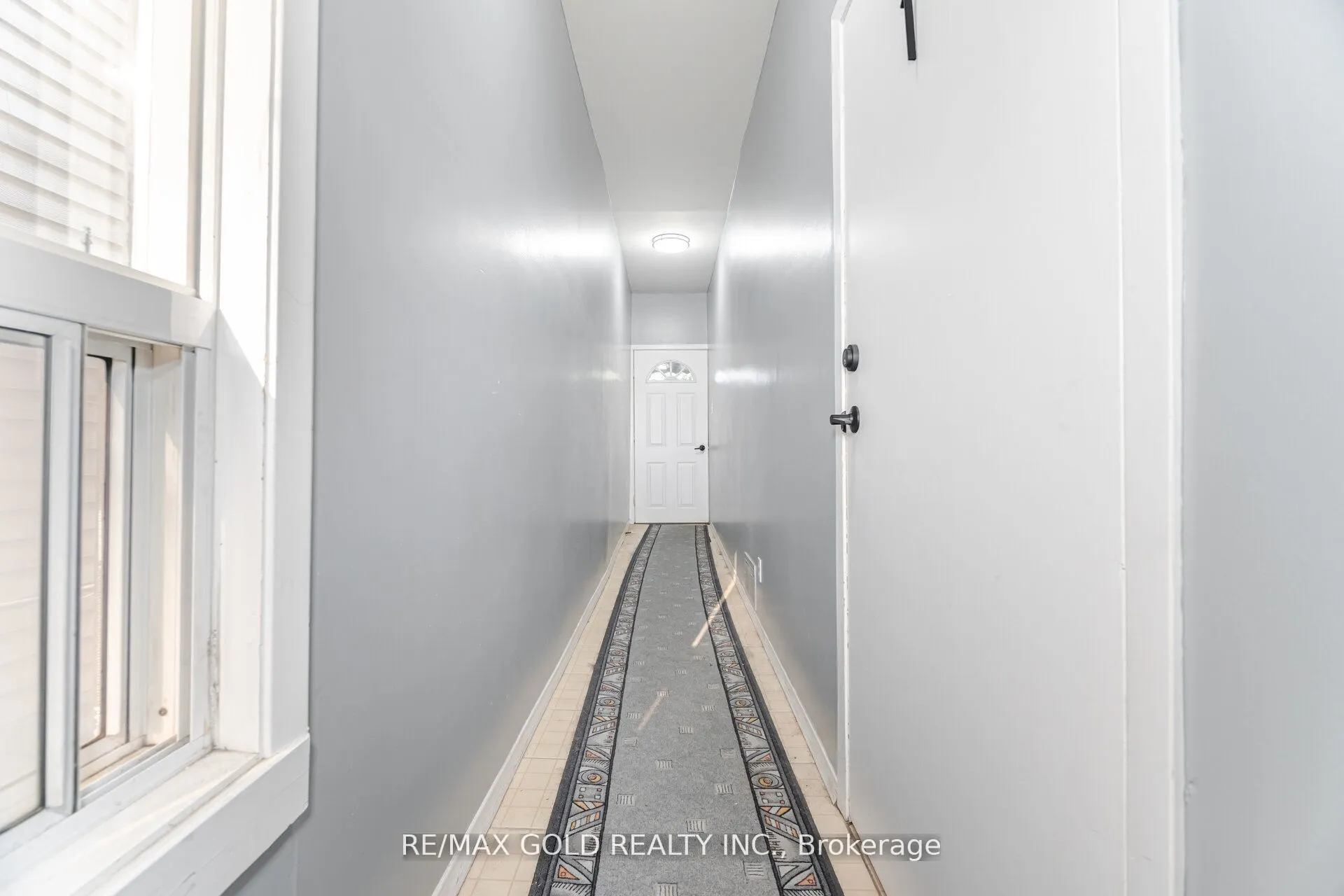 60 Salem Avenue