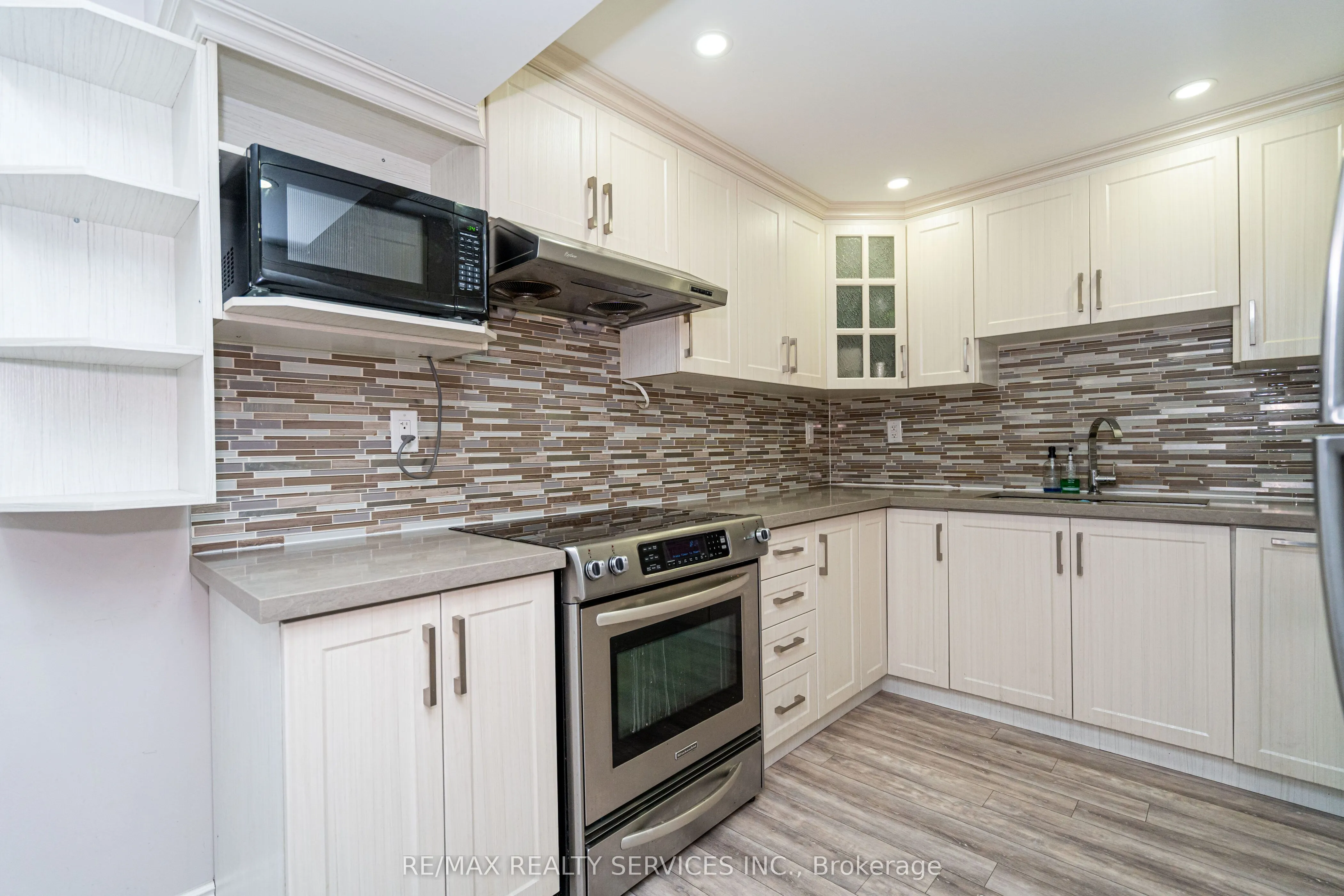 438 Royal West Drive