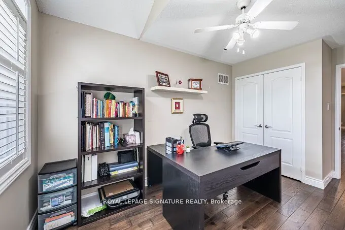 6874 Lisgar Drive