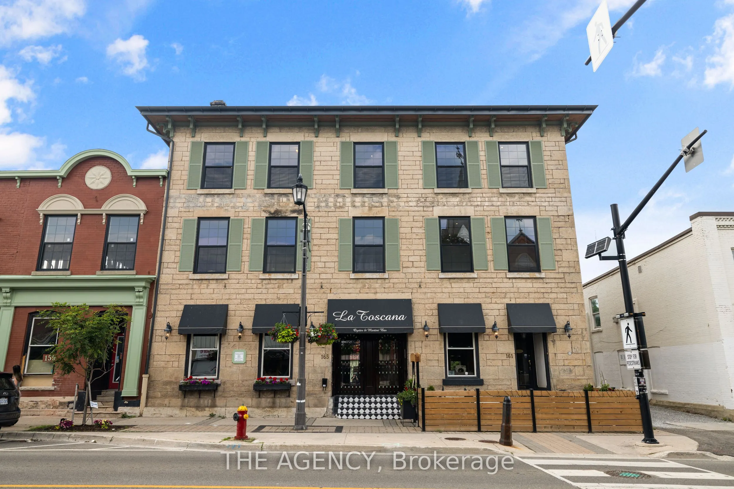163 Main Street E, #304
