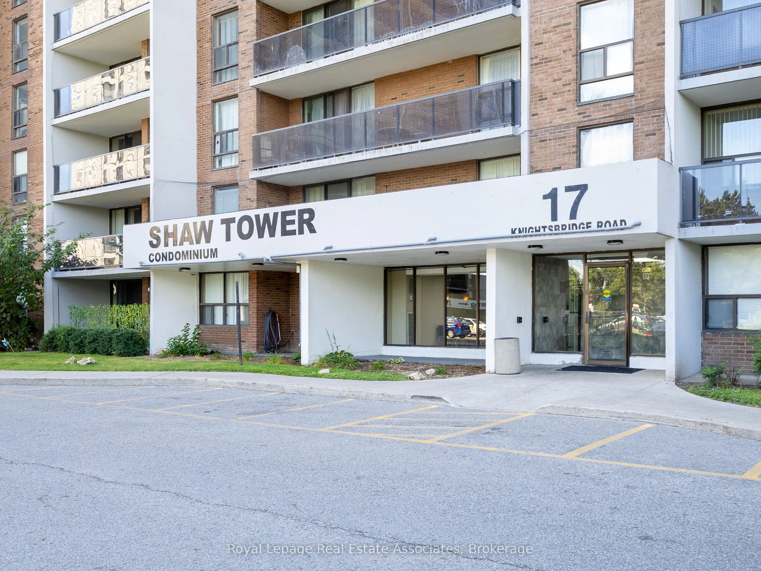 17 Knightsbridge Road, #1205