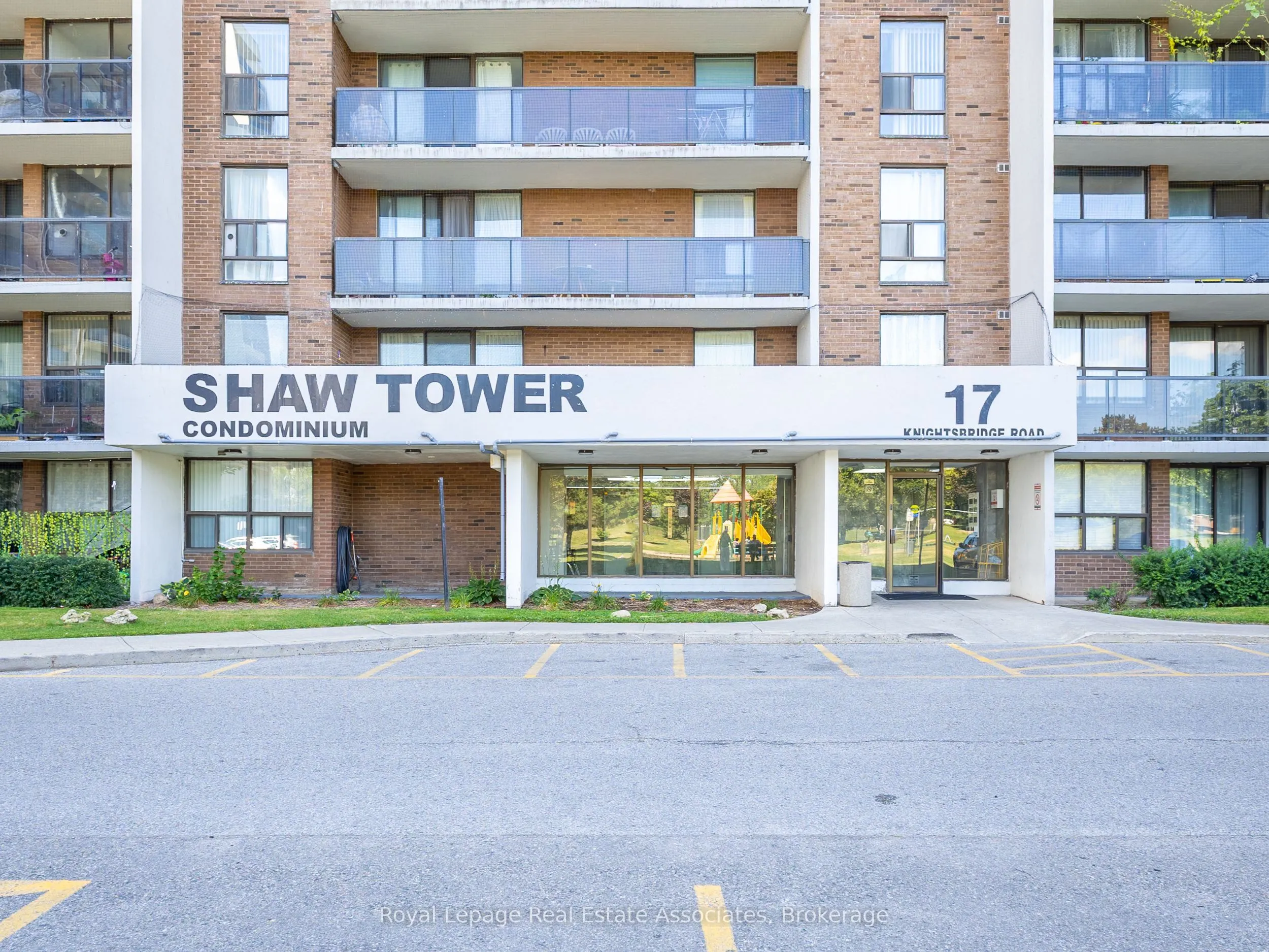 17 Knightsbridge Road, #1205