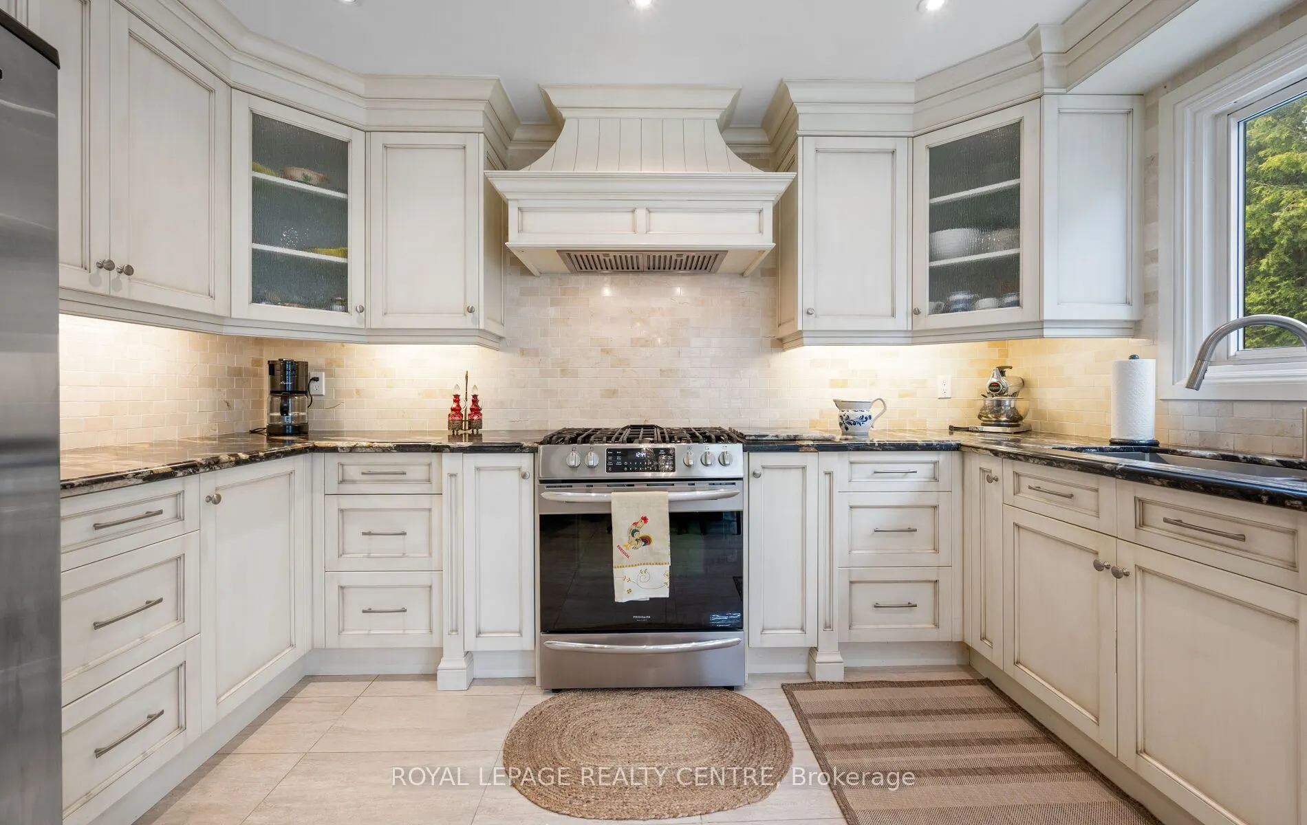4383 Mayflower Drive