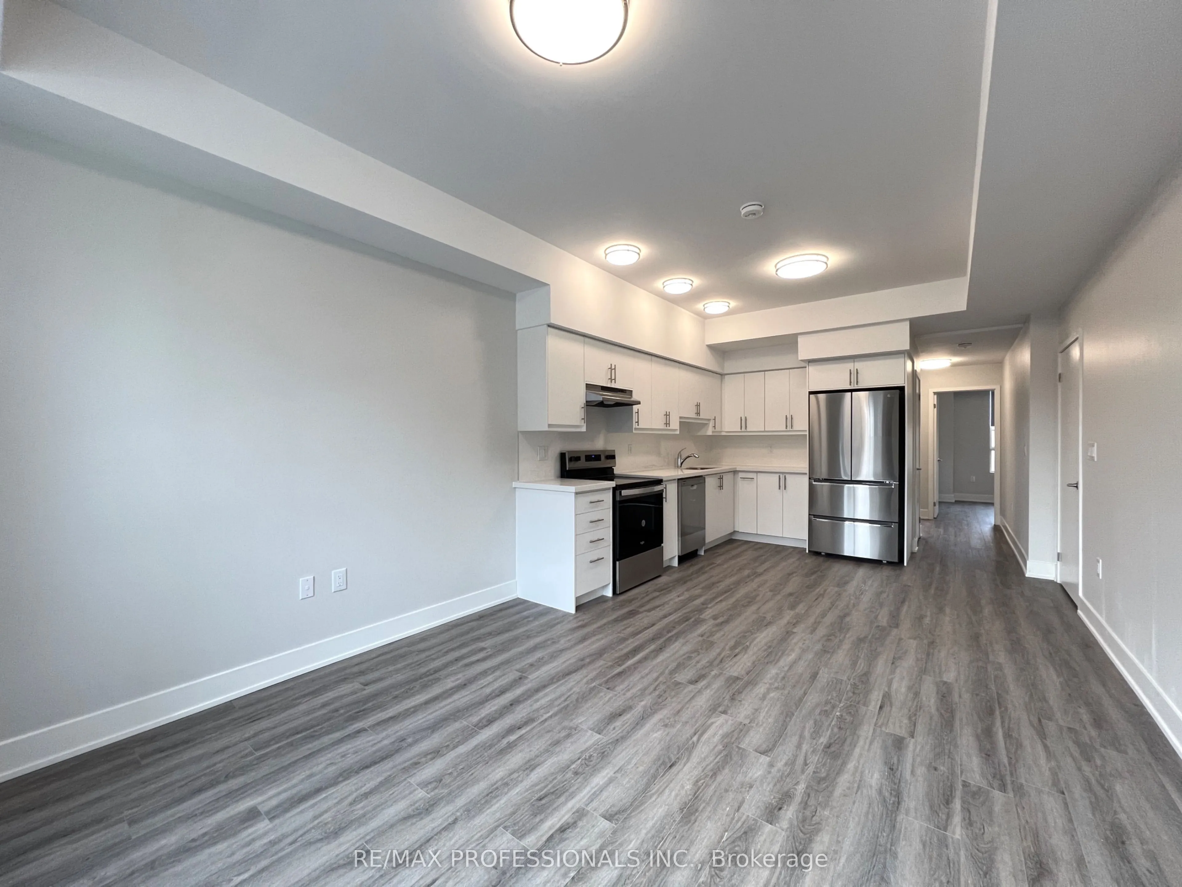 62 Dixfield Drive, #136