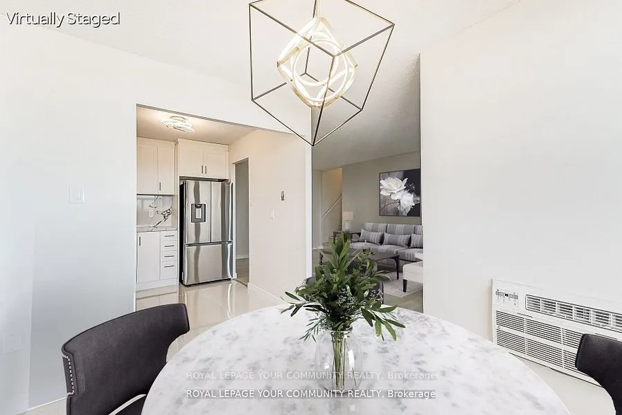 530 Lolita Gardens, #406