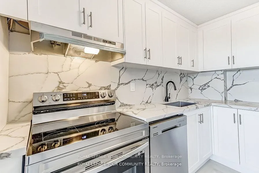 530 Lolita Gardens, #406