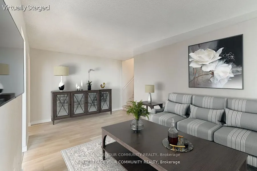 530 Lolita Gardens, #406