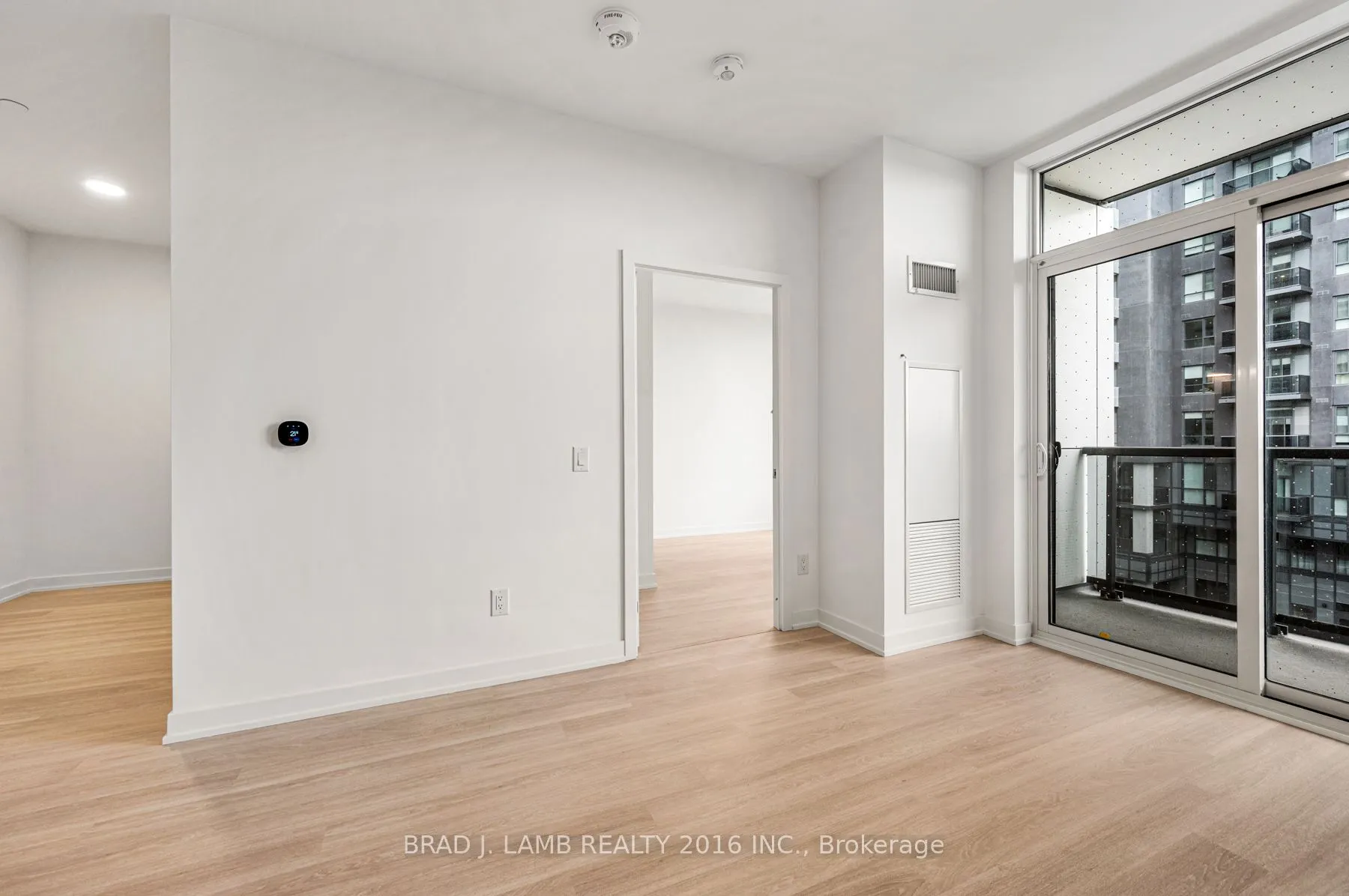 5105 Hurontario Street, #419