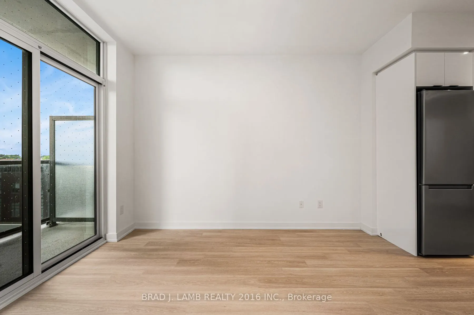 5105 Hurontario Street, #419