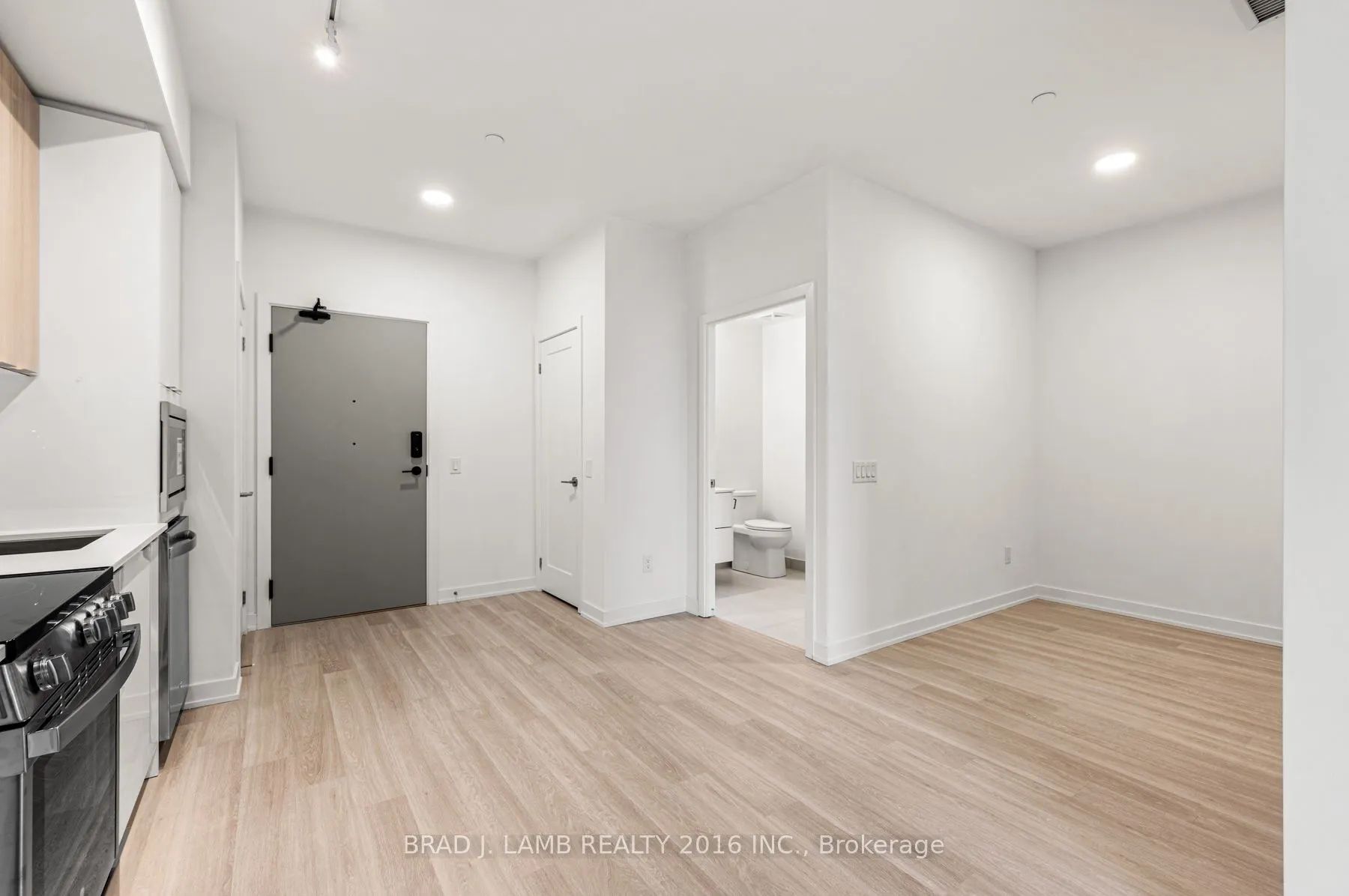 5105 Hurontario Street, #419