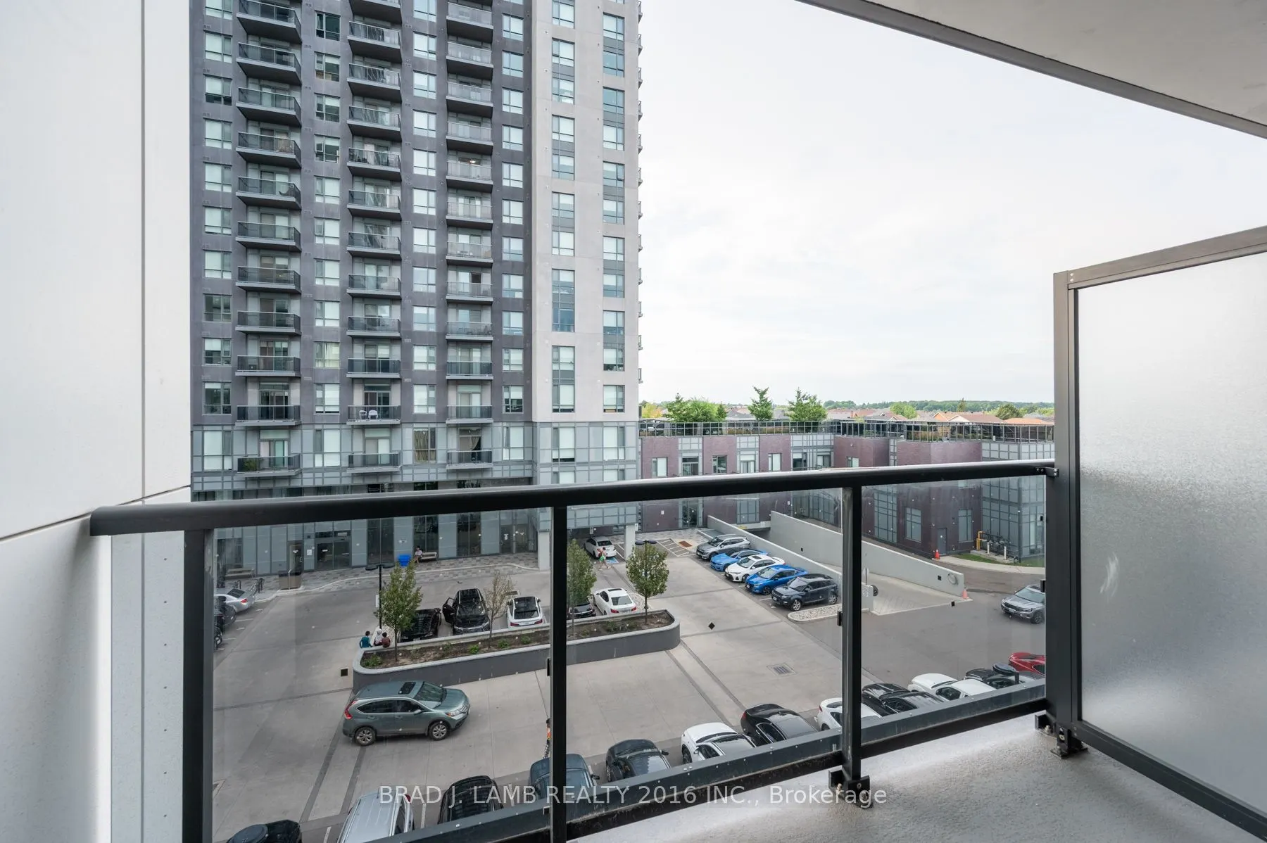 5105 Hurontario Street, #419