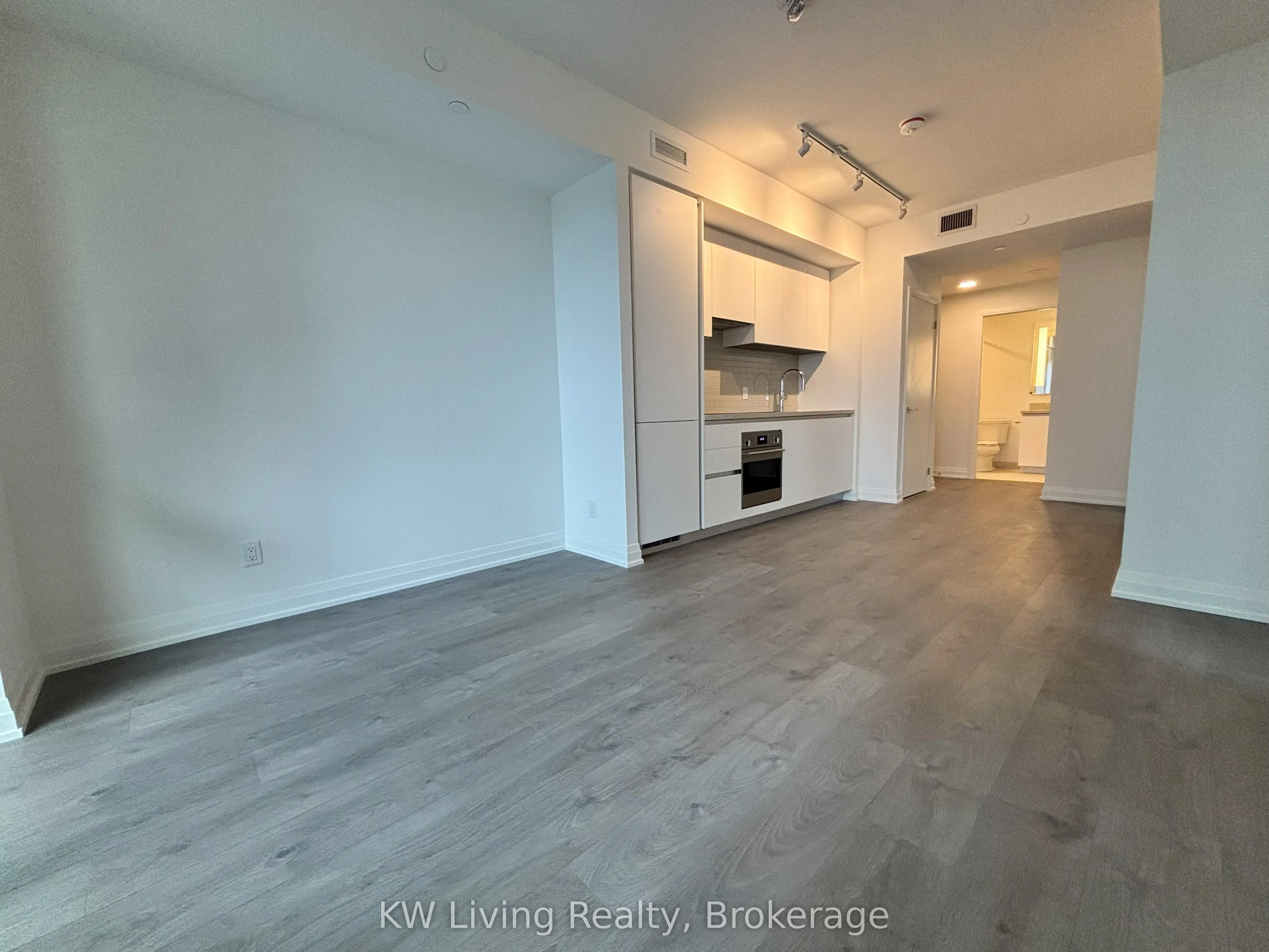4015 The Exchange, #2110
