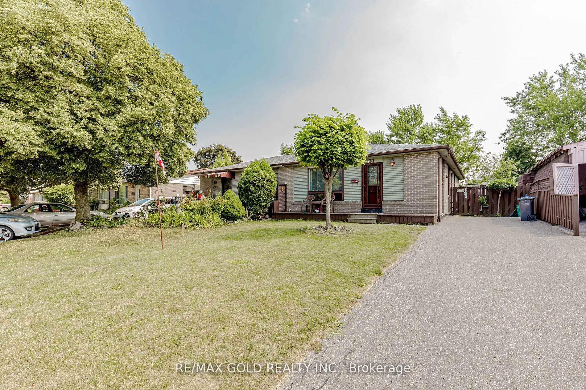 31 Fallingdale Crescent