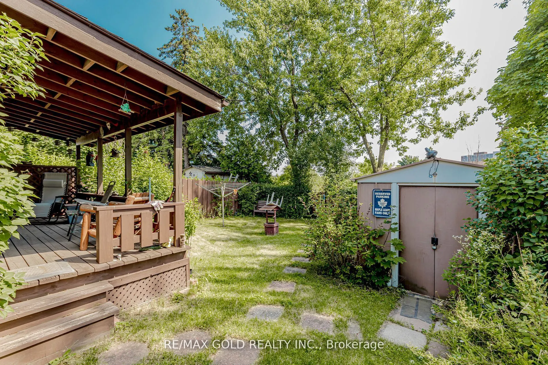31 Fallingdale Crescent