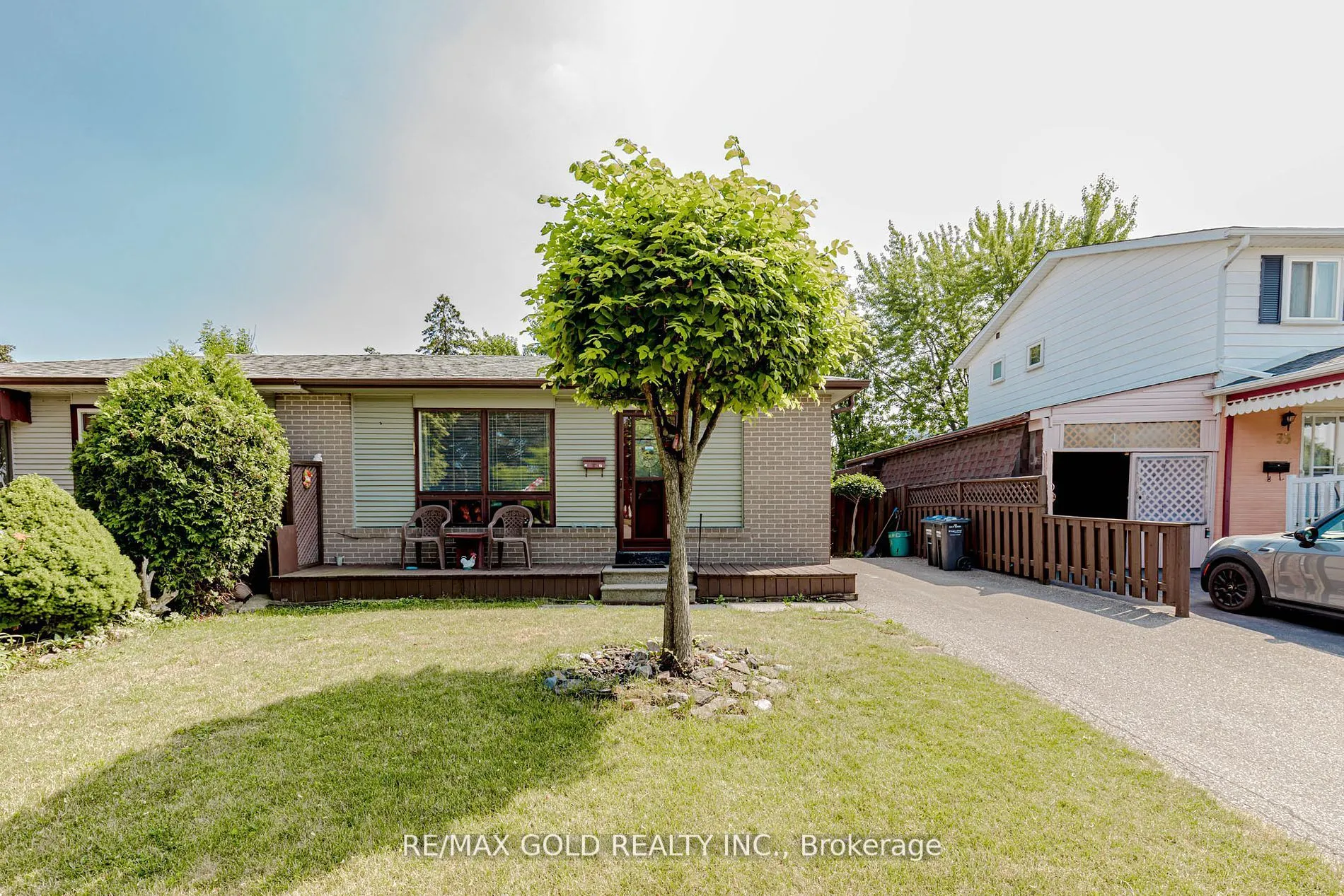 31 Fallingdale Crescent