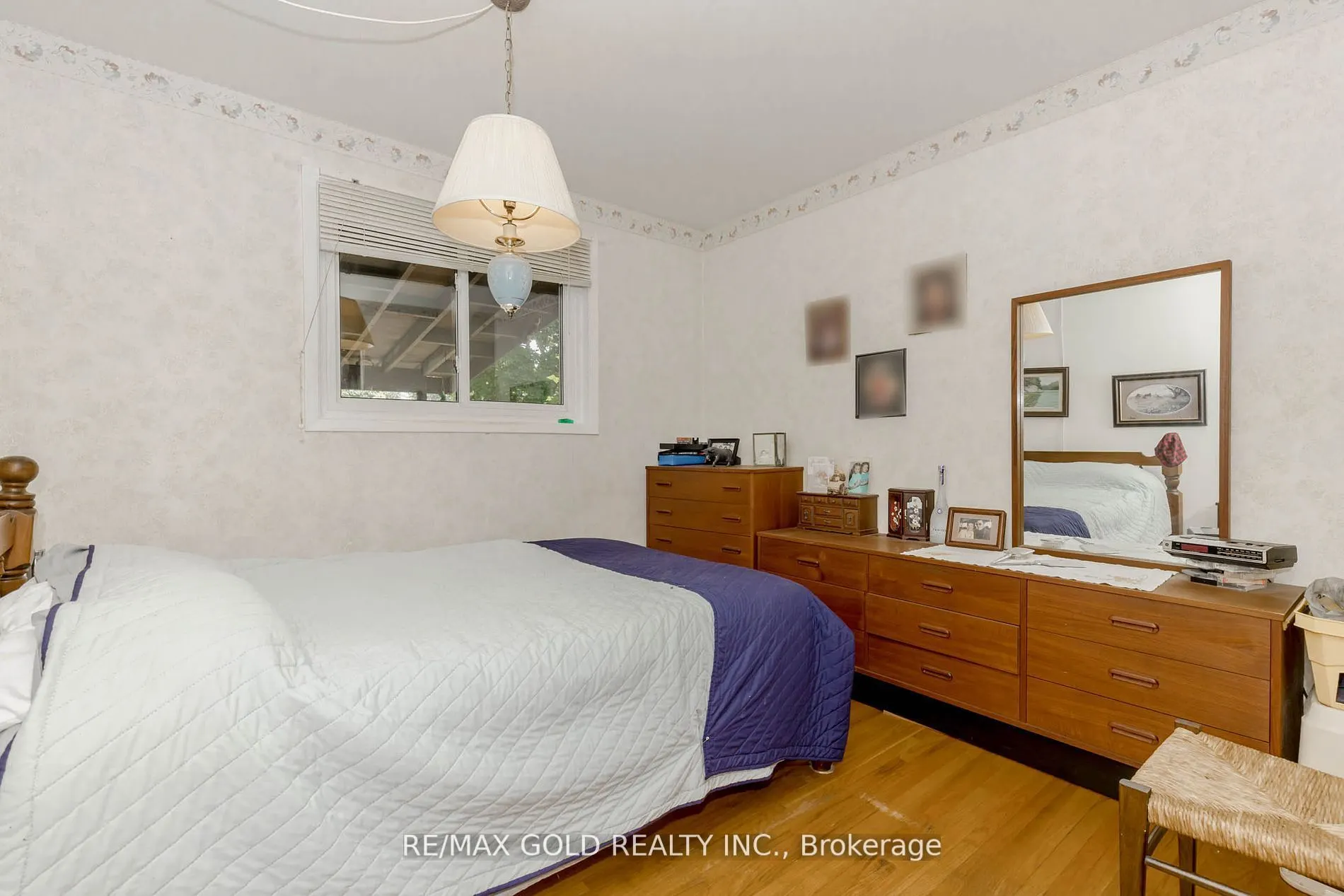31 Fallingdale Crescent