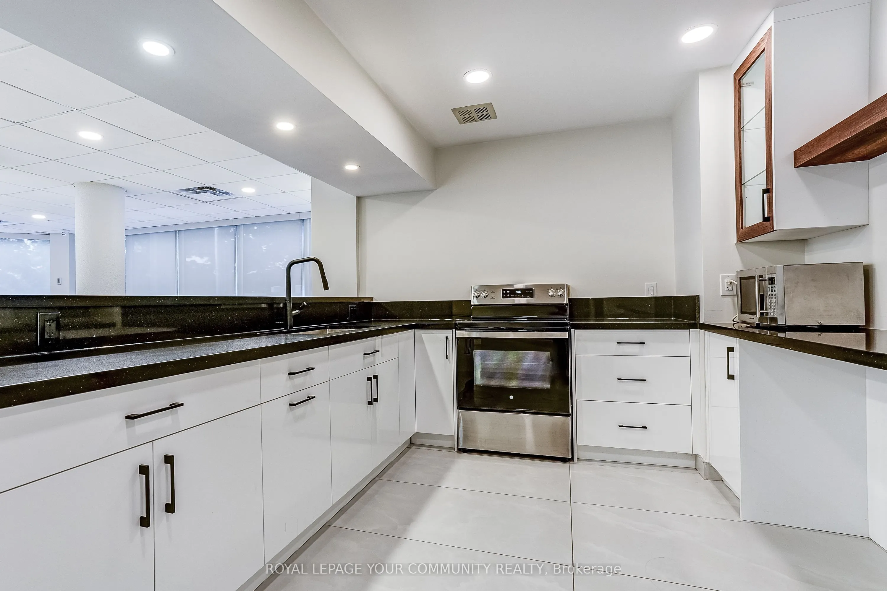 350 Webb Drive, #1208