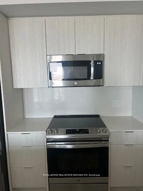 430 Square One Drive, #4801