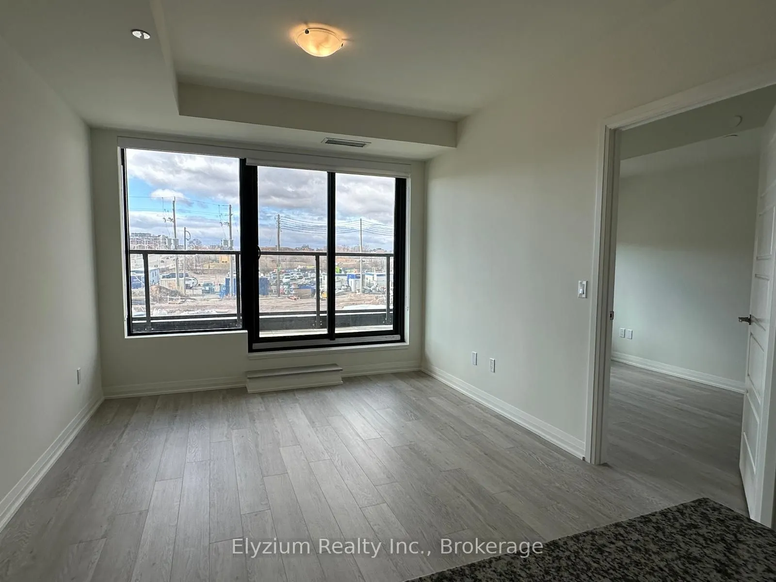 3006 William Cutmore Boulevard, #207