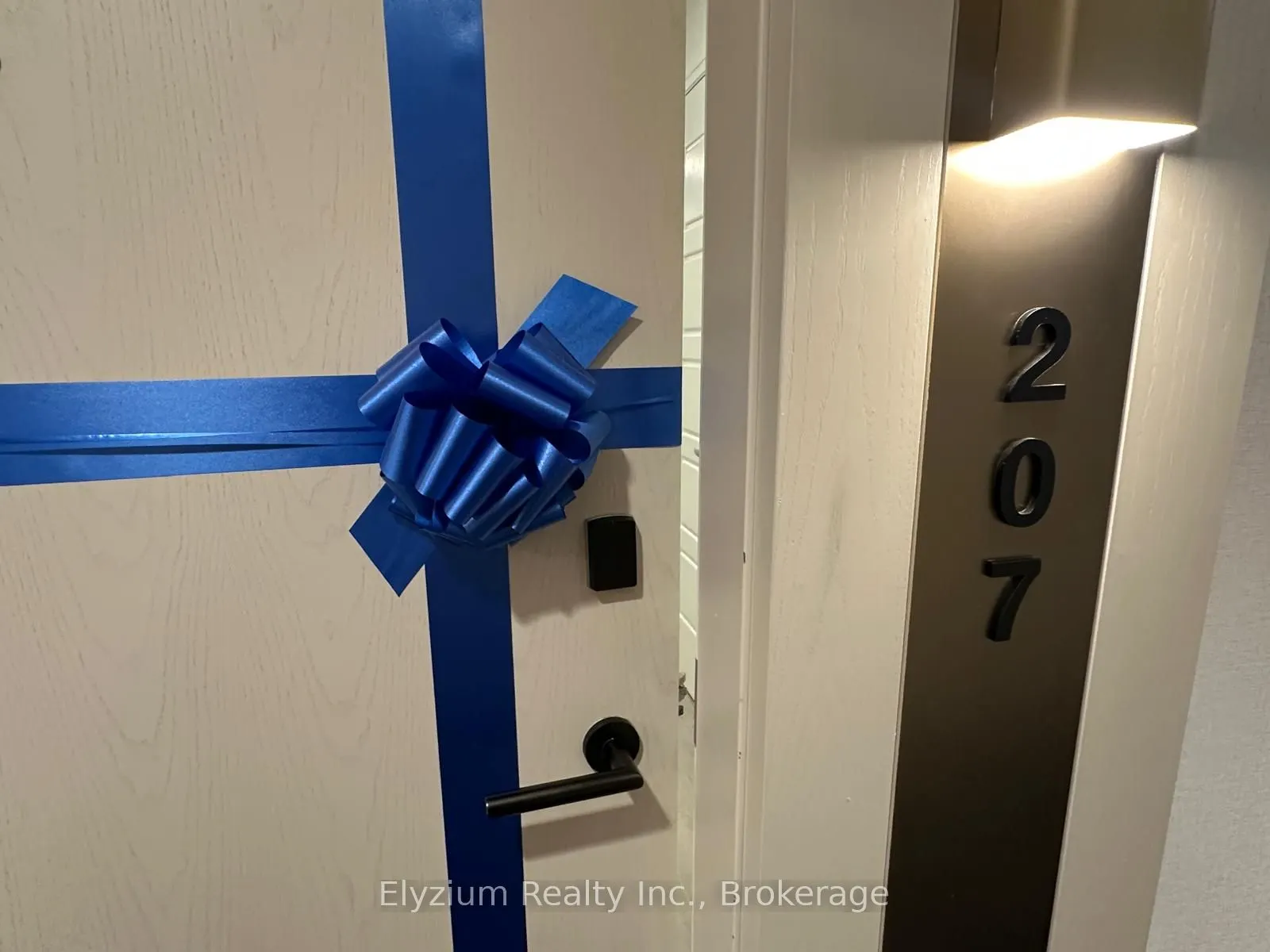 3006 William Cutmore Boulevard, #207