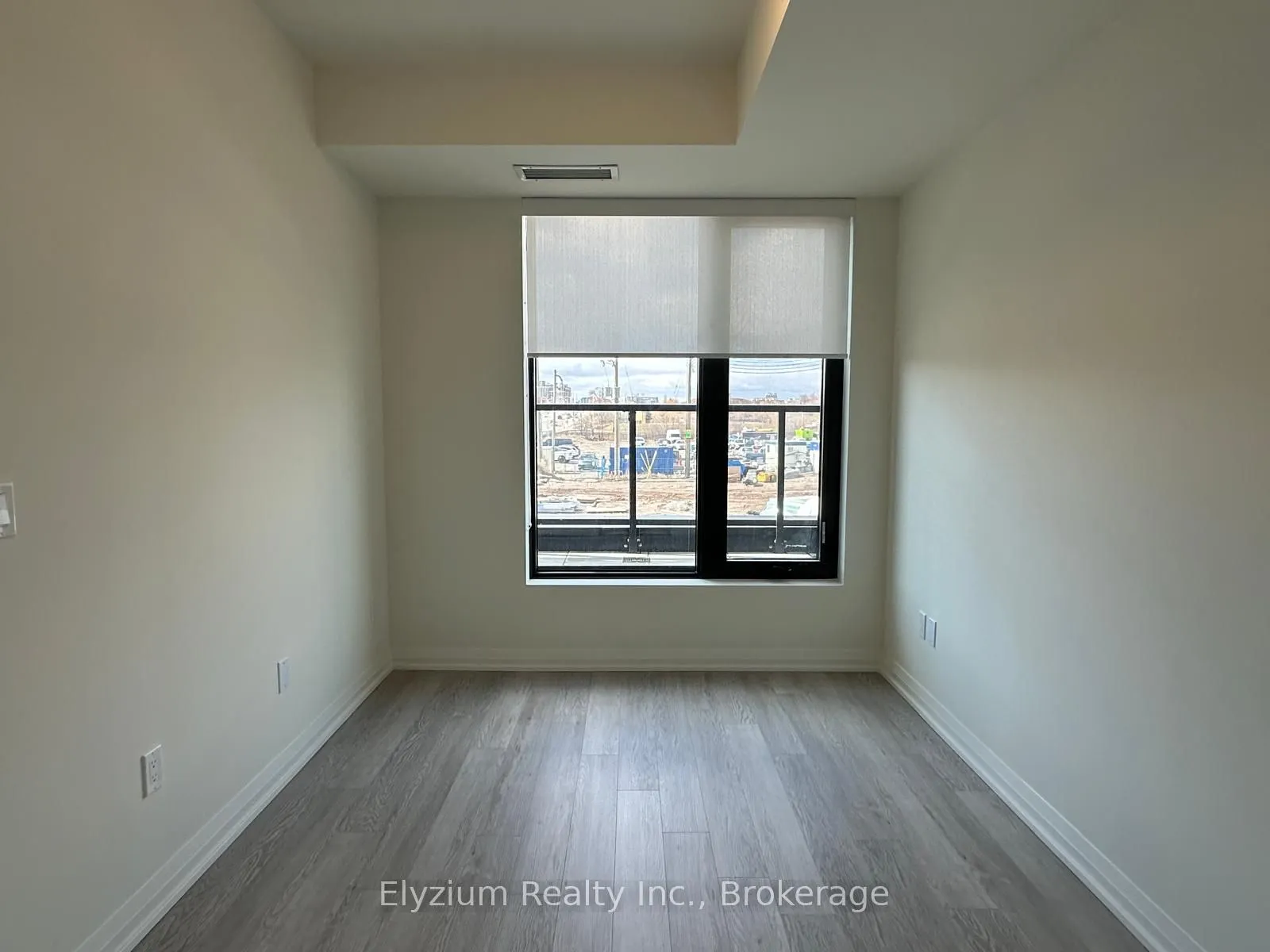 3006 William Cutmore Boulevard, #207
