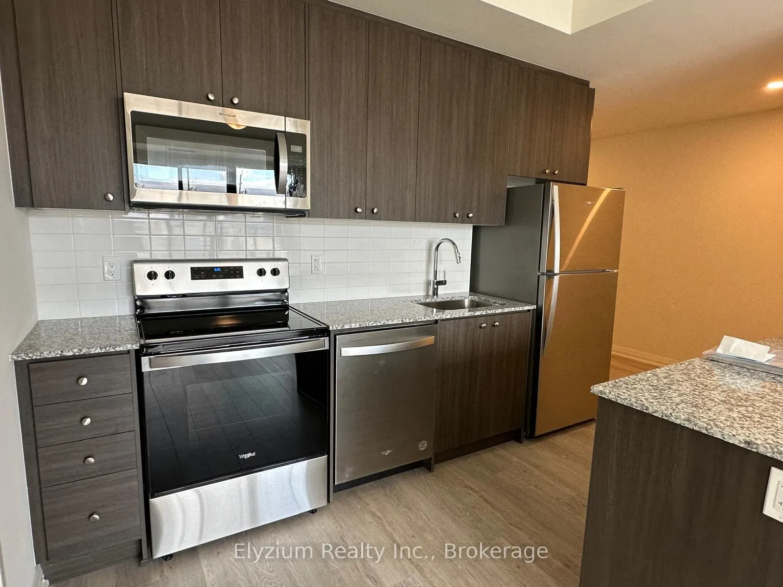 3006 William Cutmore Boulevard, #207