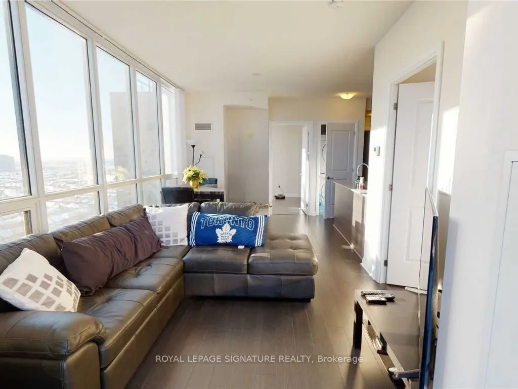 5033 Four Springs Avenue, #2019