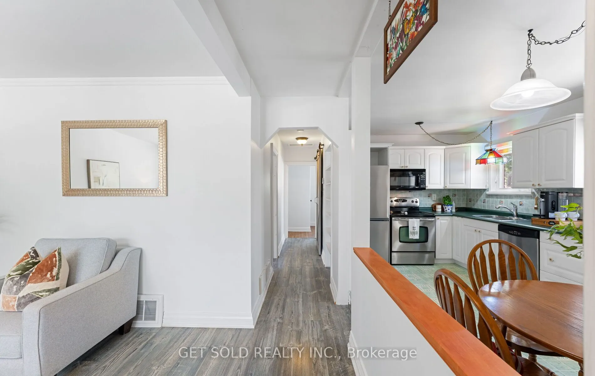 24 Huntsmoor Road