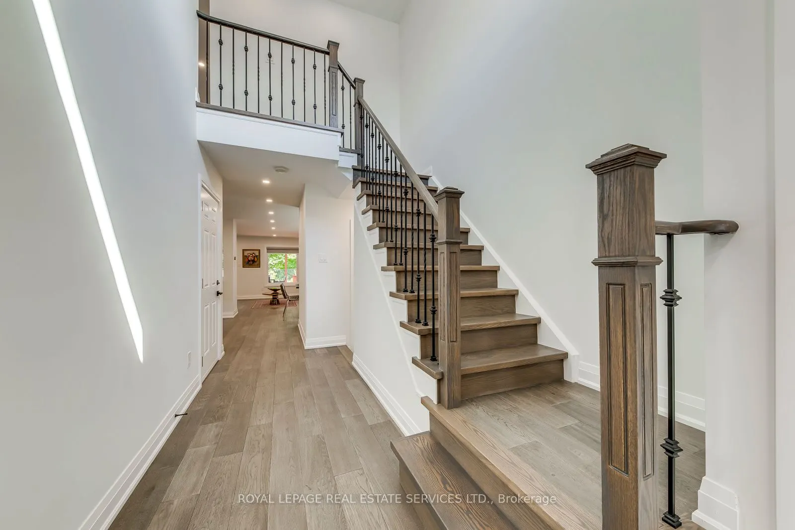 5151 Falconcrest Drive