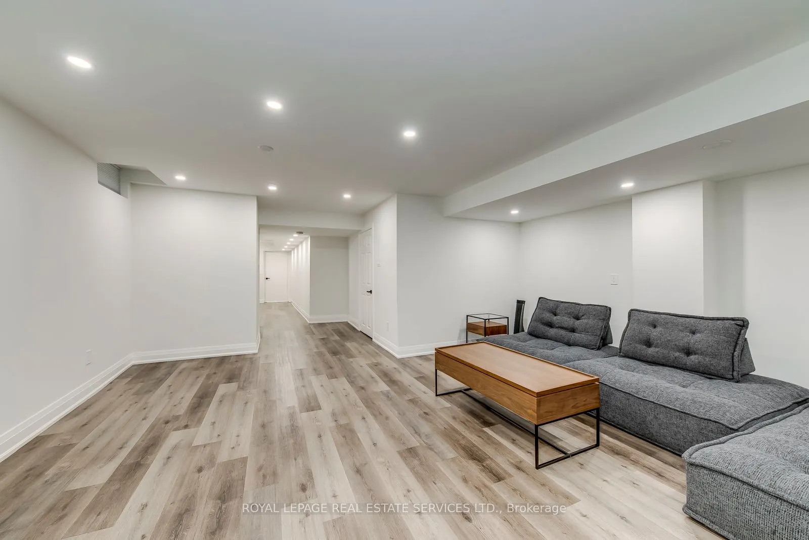 5151 Falconcrest Drive