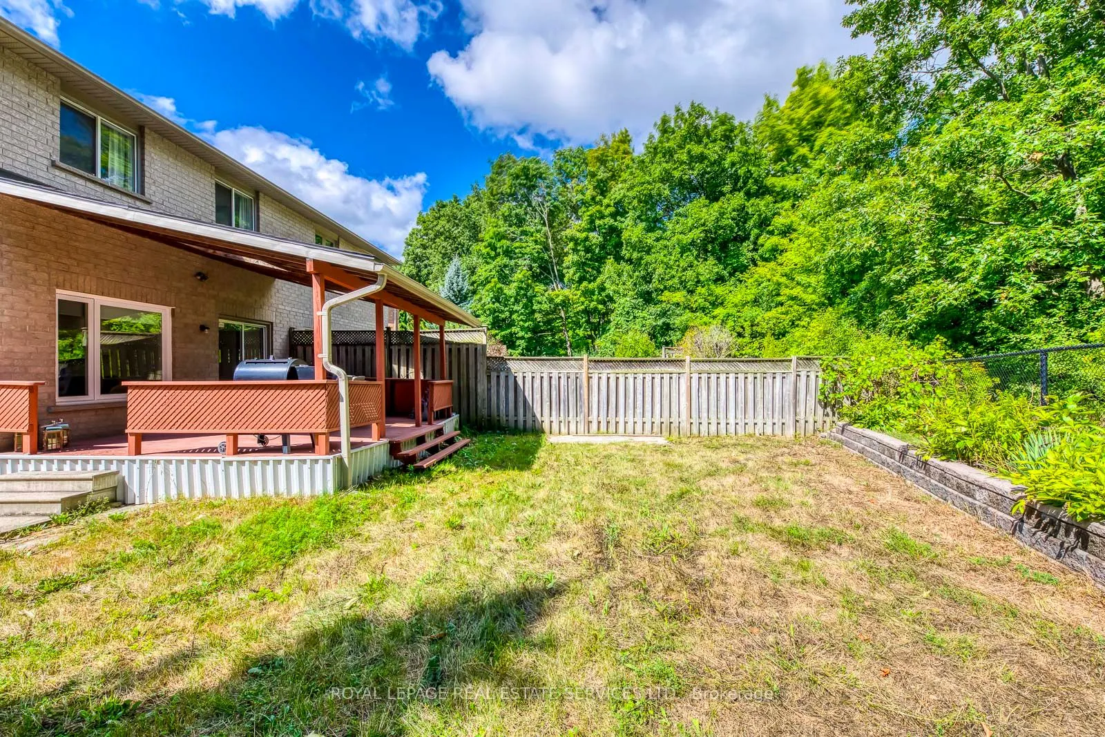 5151 Falconcrest Drive