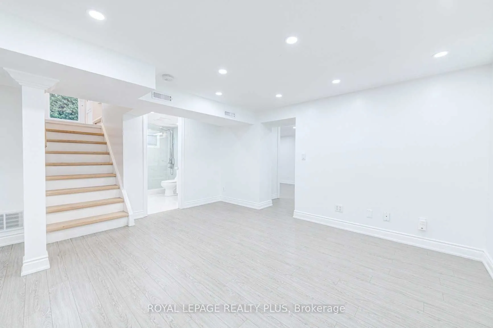 428 Samford Place