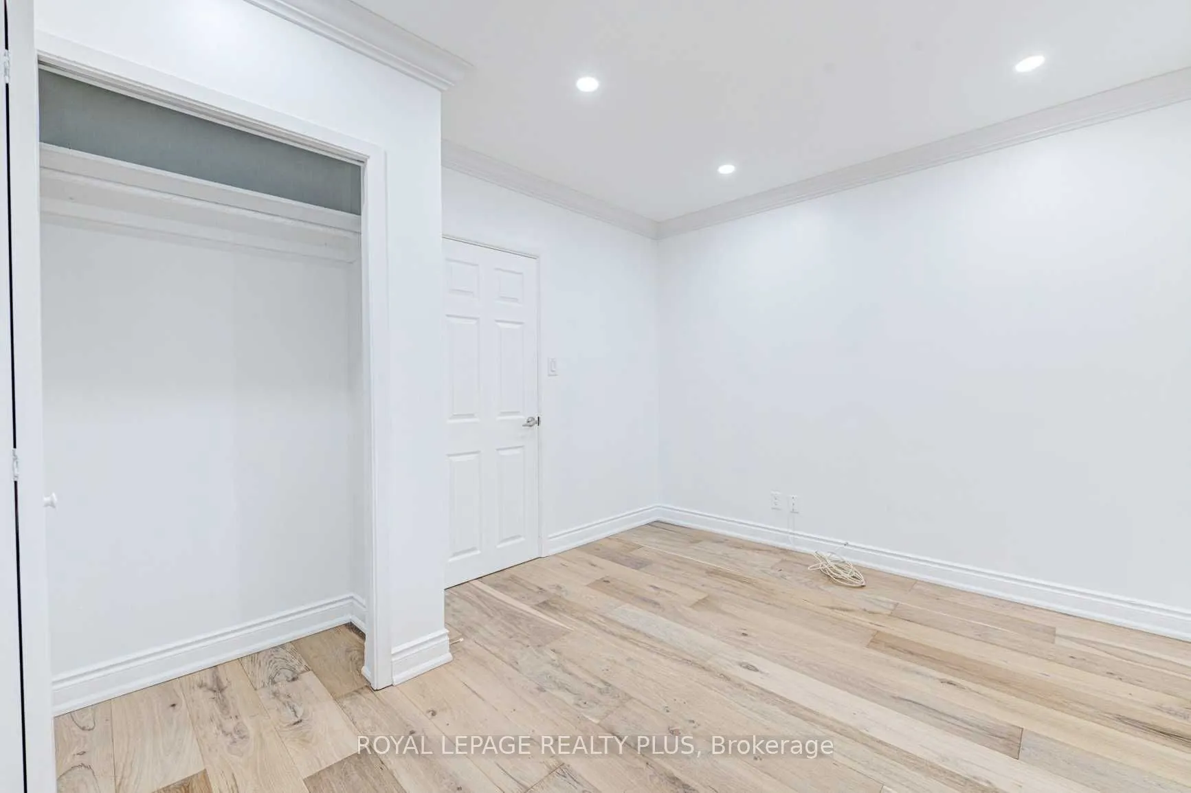 428 Samford Place
