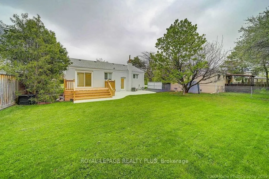 428 Samford Place