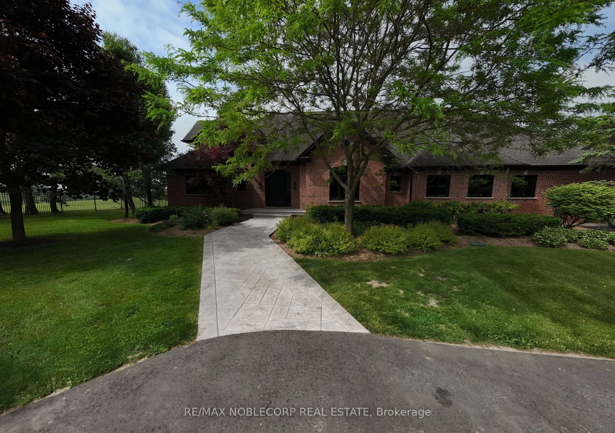 17088 Horseshoe Hill Road