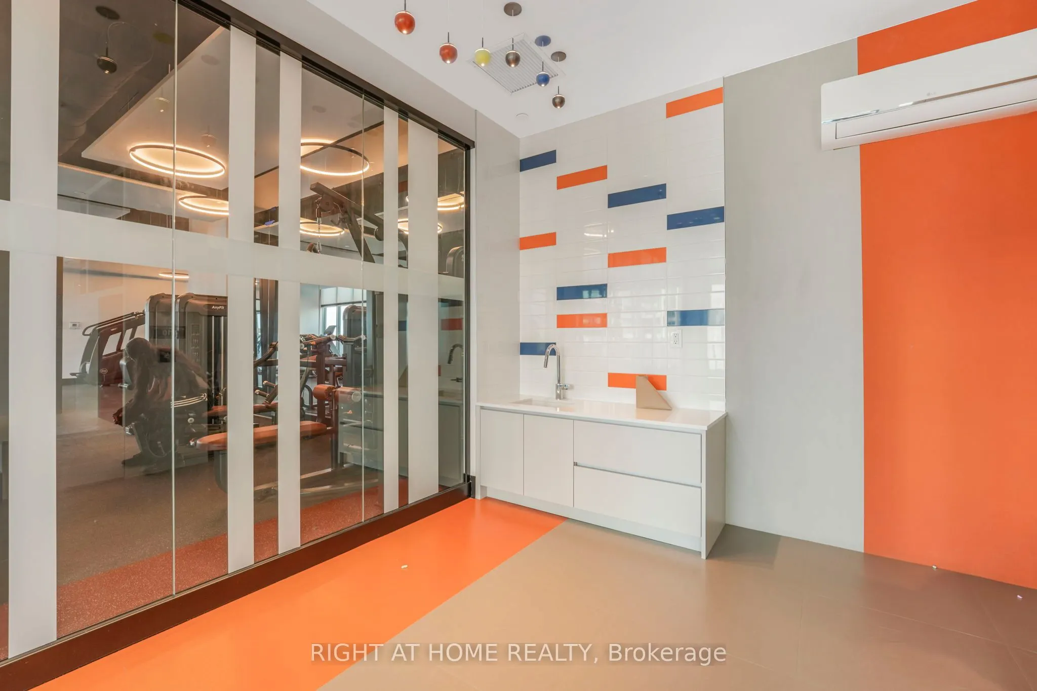 260 Malta Avenue, #1609