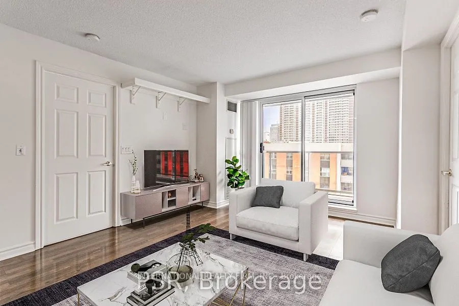 5 Michael Power Place, #1408