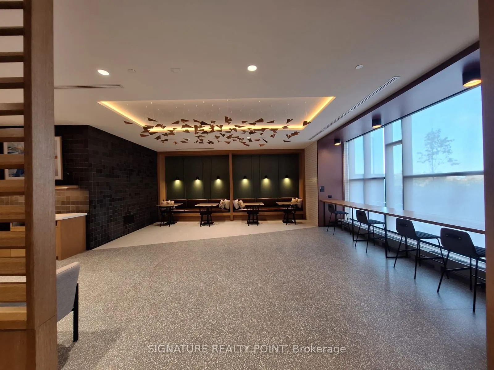 2495 Eglinton Avenue W, #2305