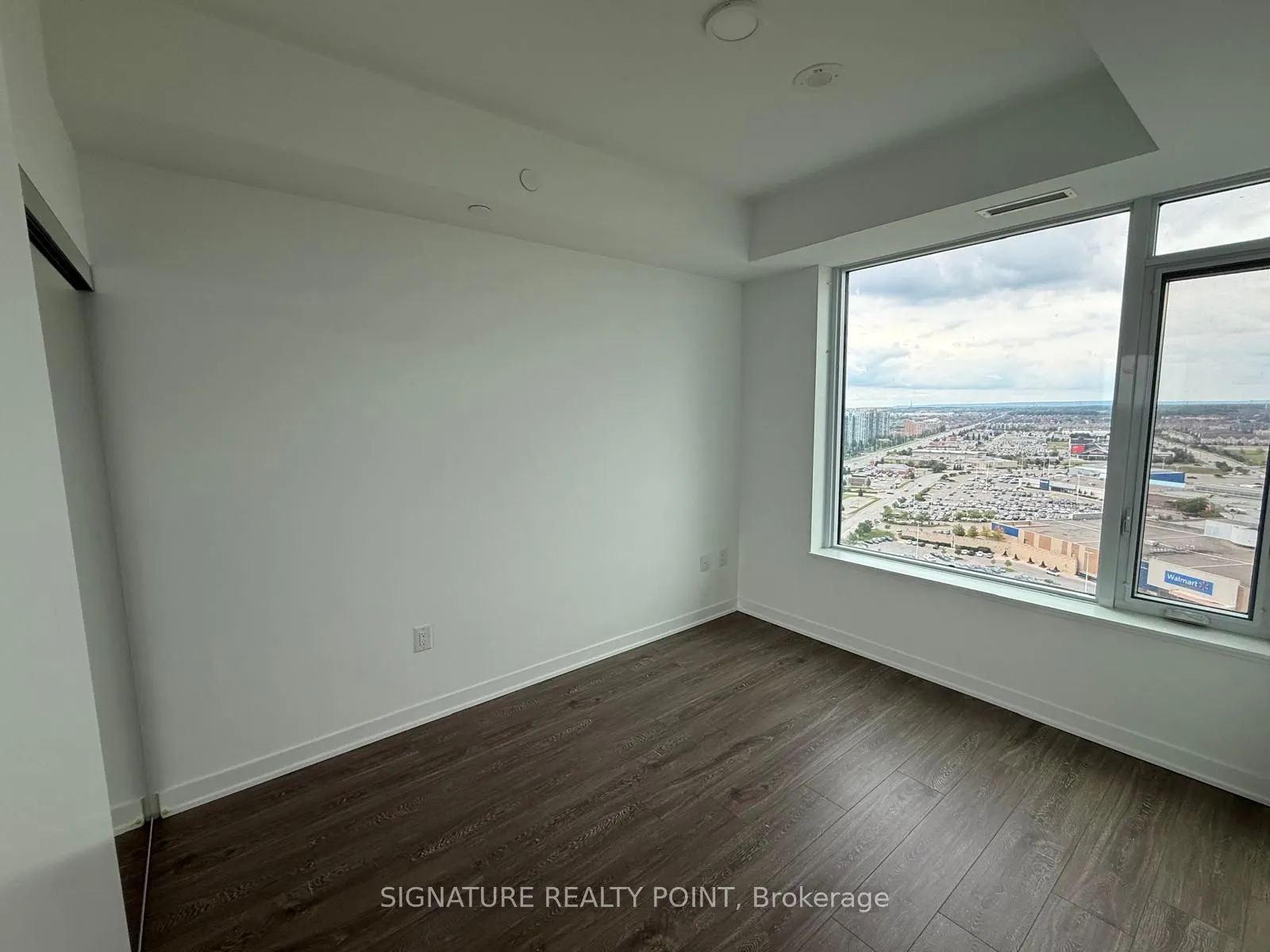 2495 Eglinton Avenue W, #2305