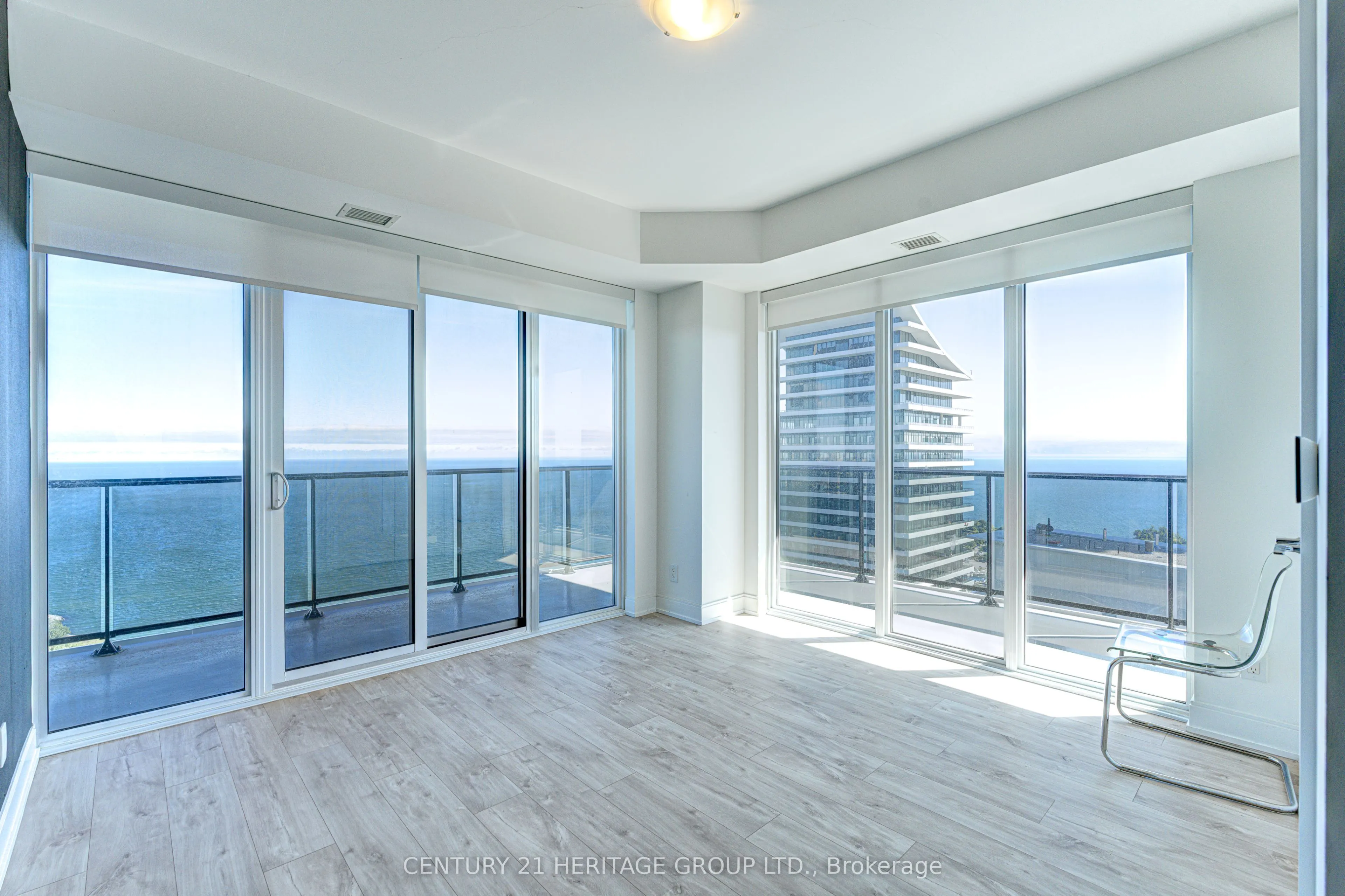 70 Annie Craig Drive, #4905