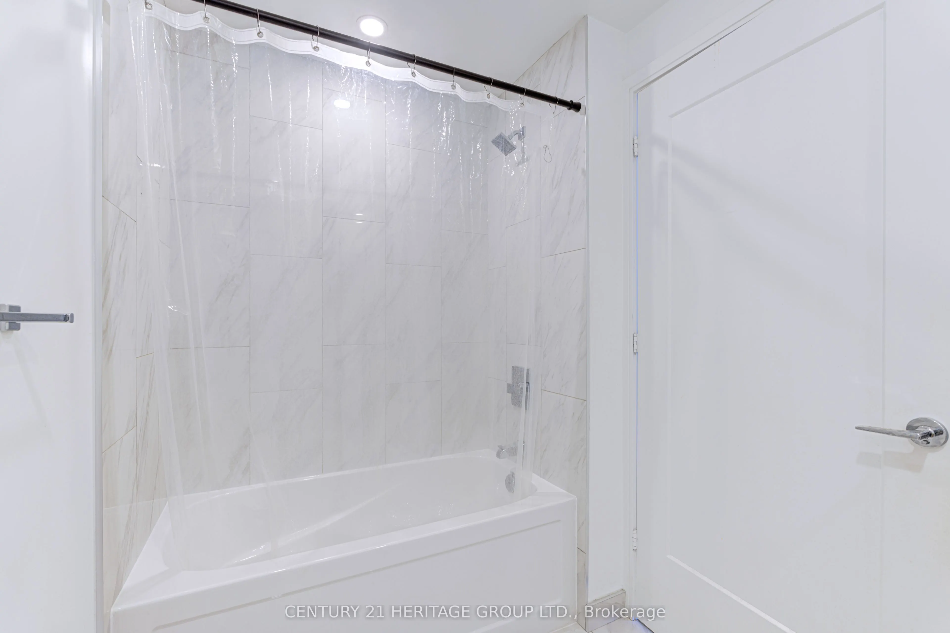 70 Annie Craig Drive, #4905