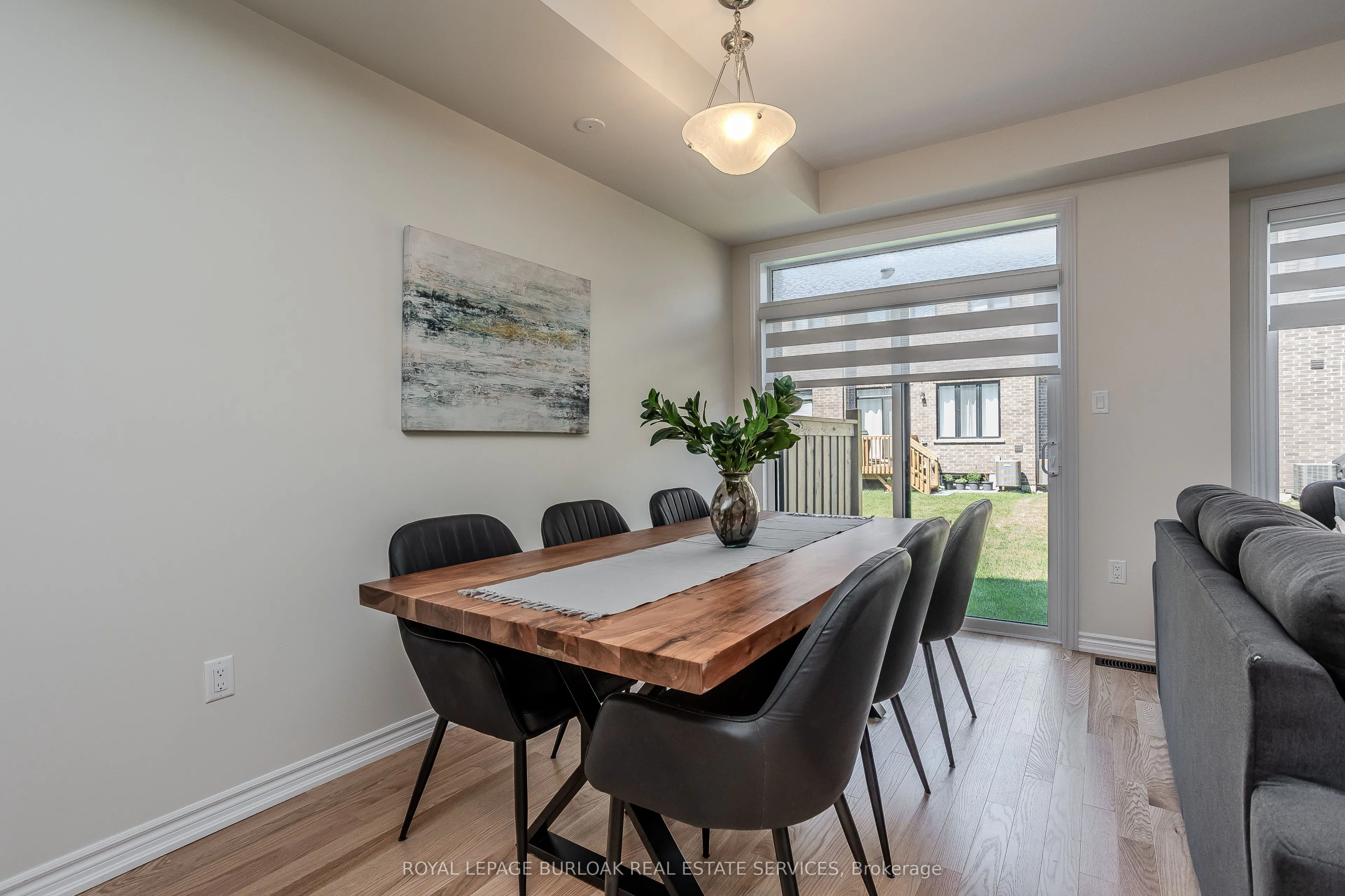 1407 Oakmont Common