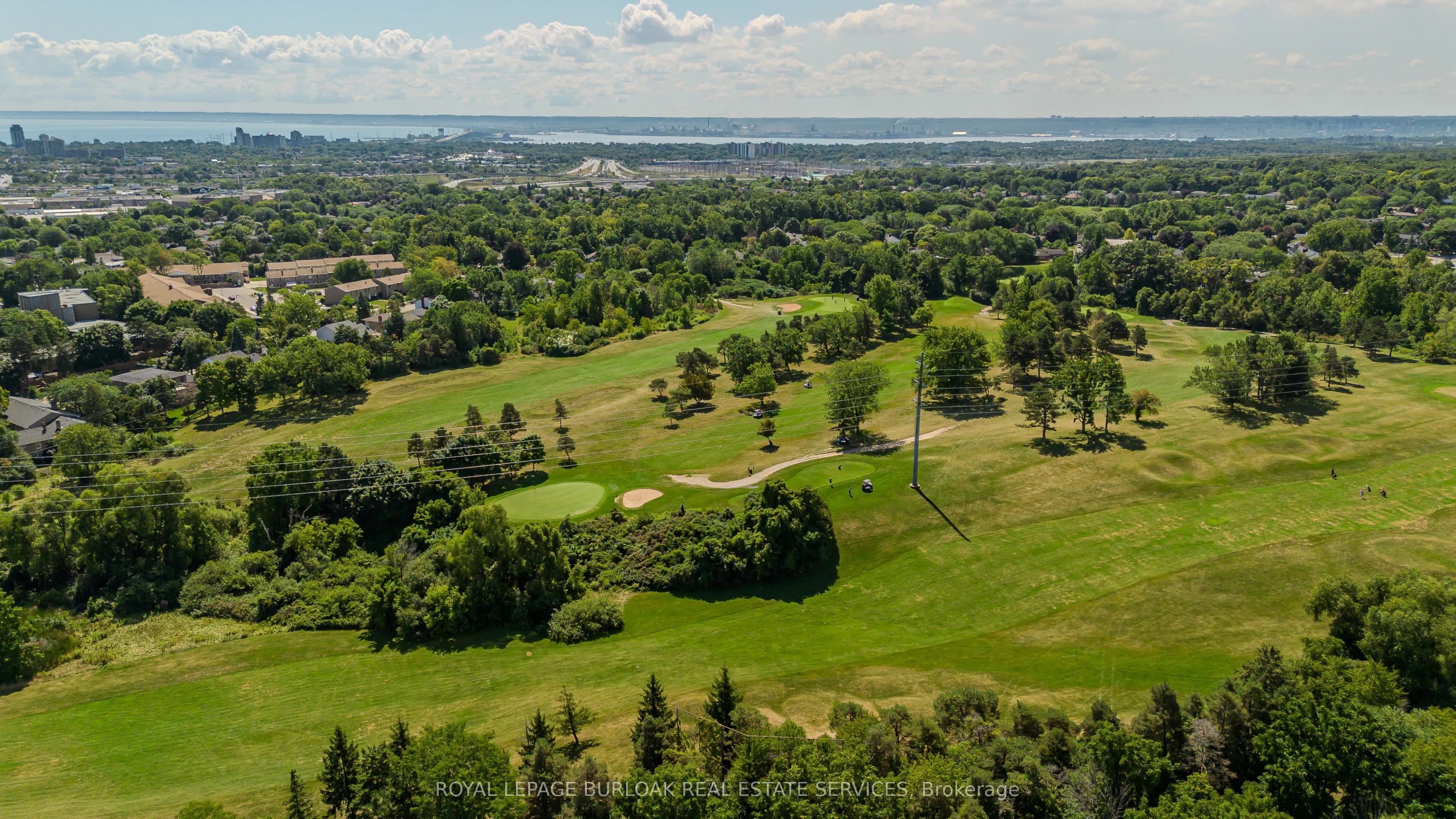 1407 Oakmont Common