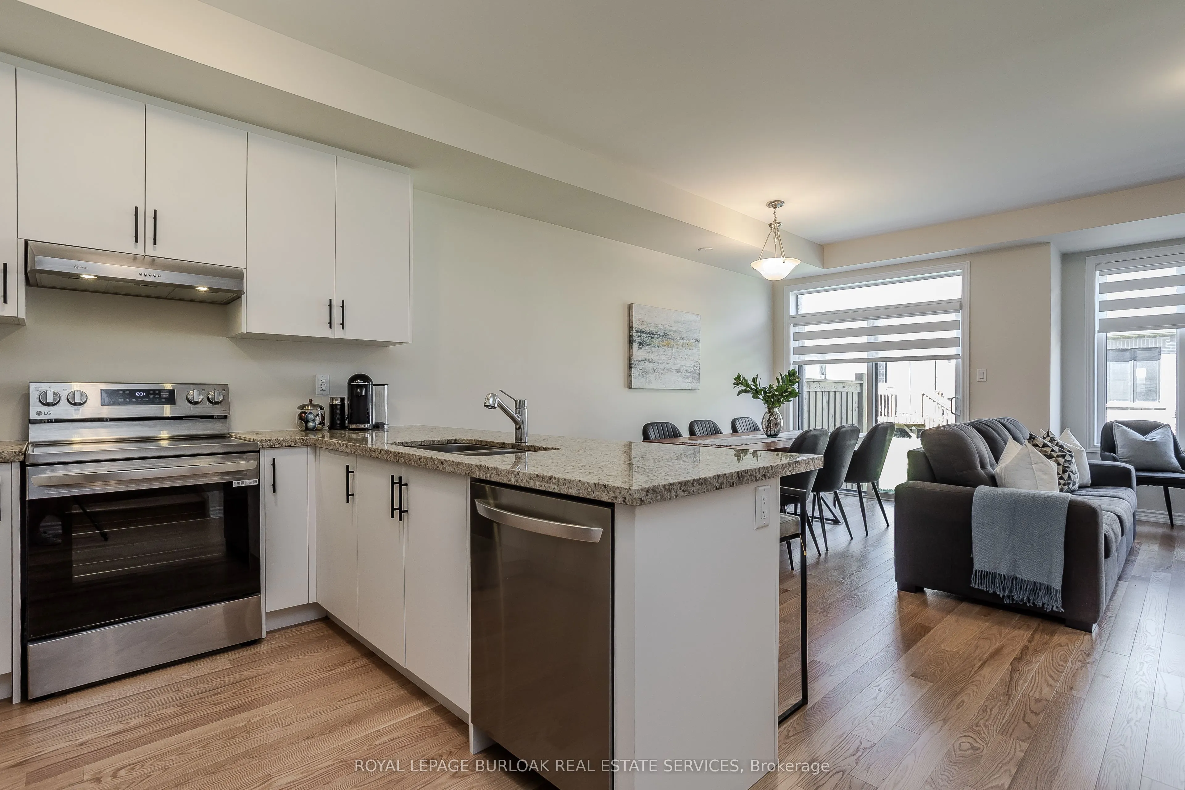 1407 Oakmont Common