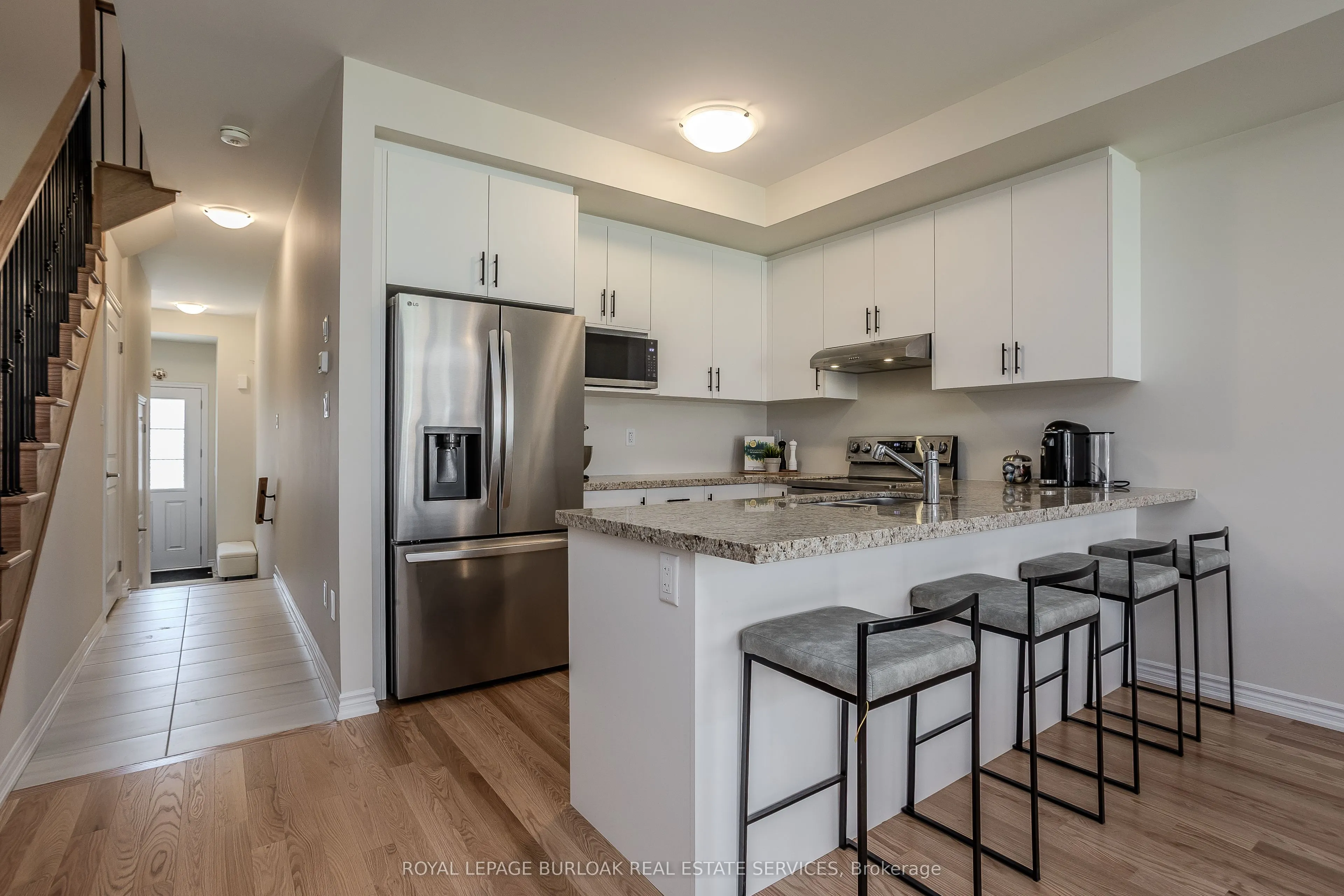 1407 Oakmont Common