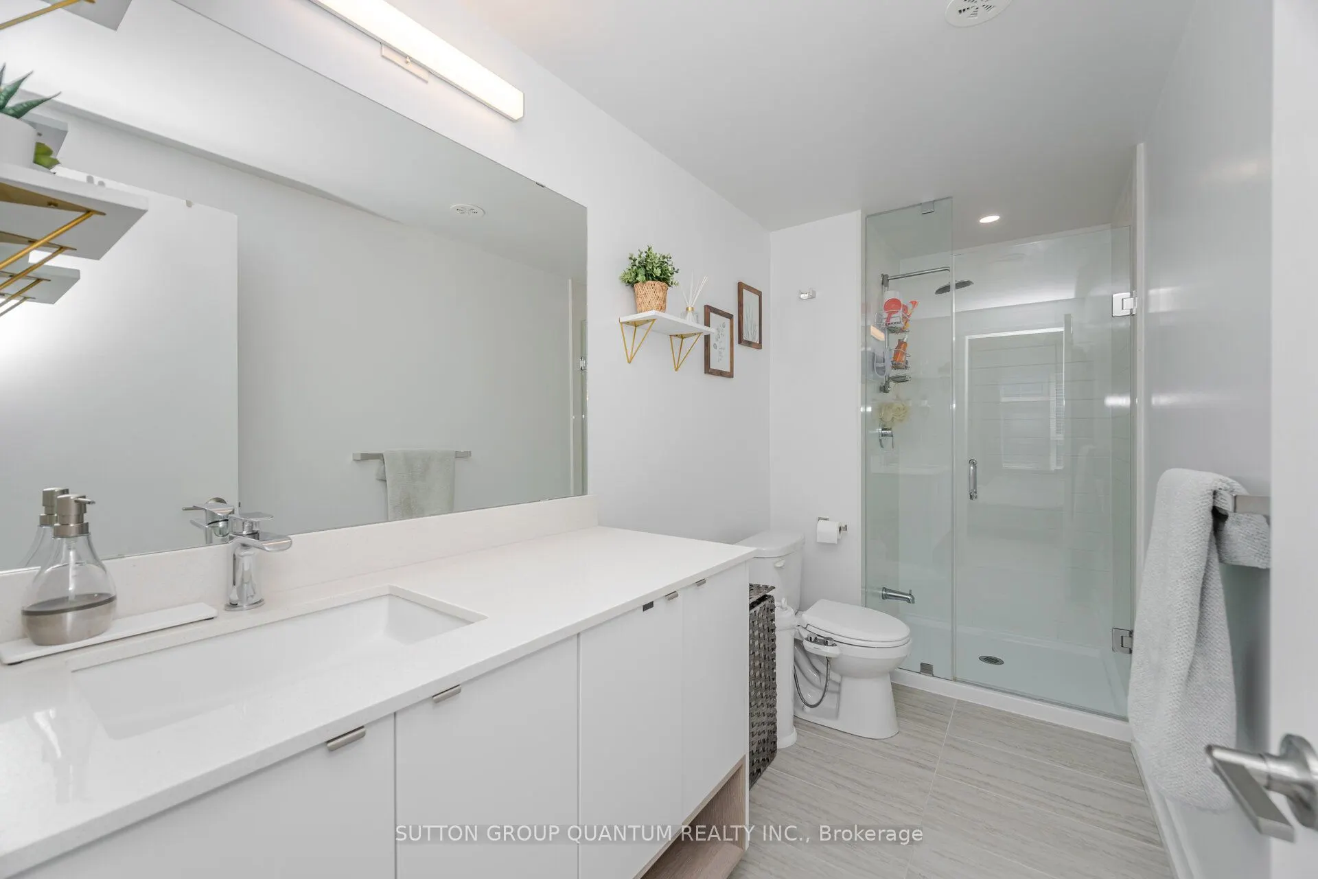 1121 Cooke Boulevard, #19