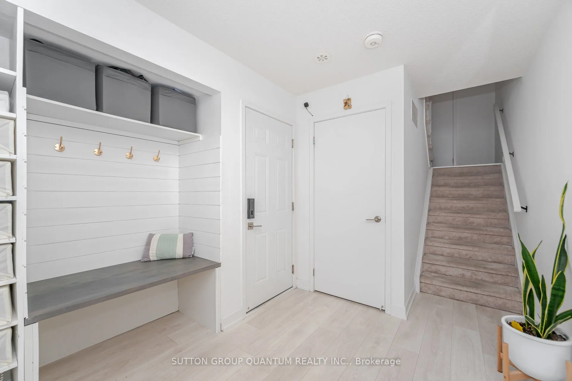 1121 Cooke Boulevard, #19
